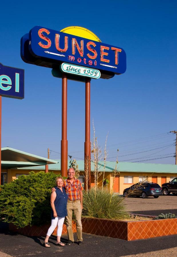 Sunset Motel Moriarty Extérieur photo